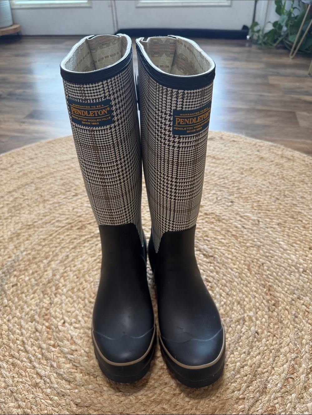 Pendleton Women's Carnegie Tall Rubber Boots